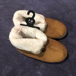 Ardene Tan and Cream Women's Slippers
